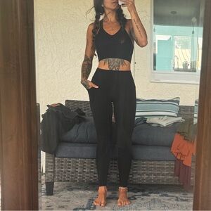 "Tummy control" Black leggings